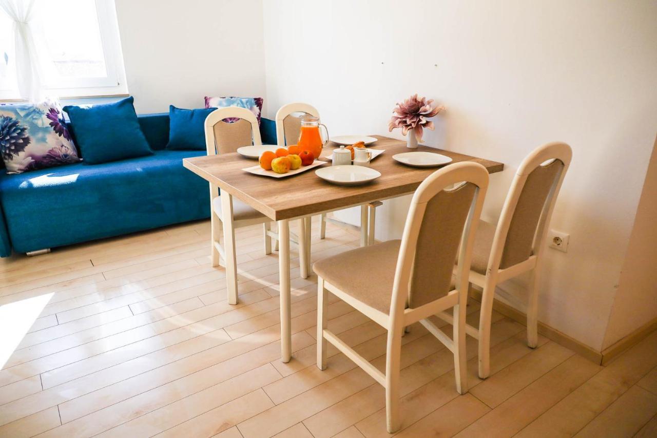 The Florens Residence Near The Beach With The Pool, Bbq And Kids Playground, Zadar Diklo Экстерьер фото