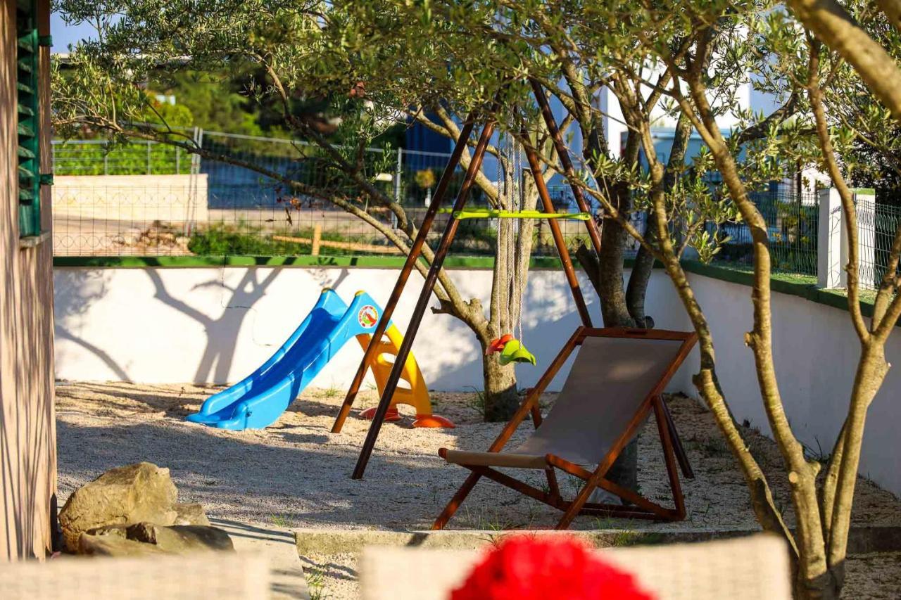 The Florens Residence Near The Beach With The Pool, Bbq And Kids Playground, Zadar Diklo Экстерьер фото