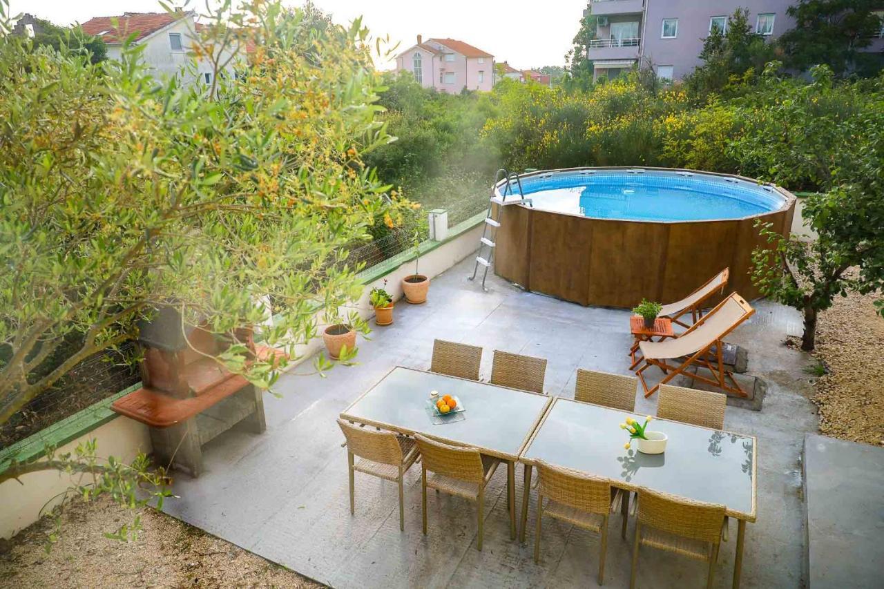 The Florens Residence Near The Beach With The Pool, Bbq And Kids Playground, Zadar Diklo Экстерьер фото